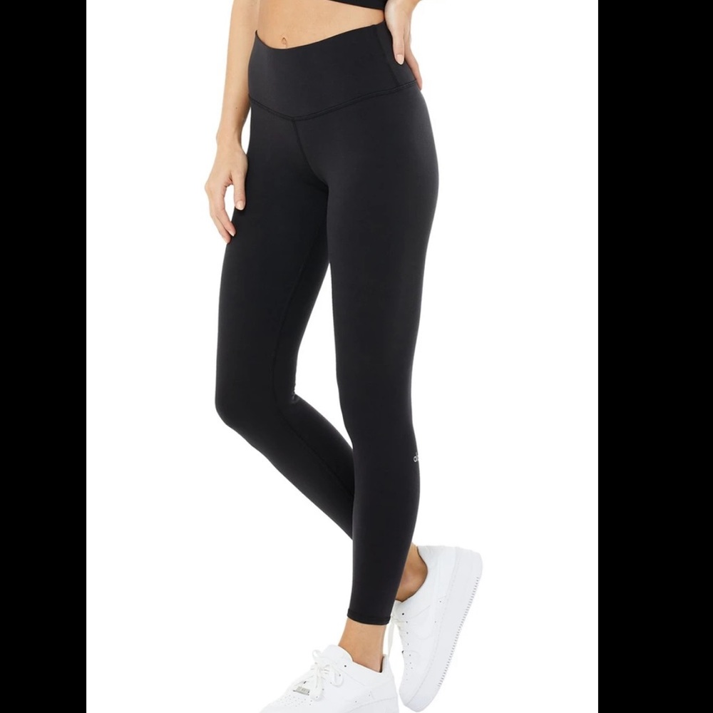 Alo Leggings